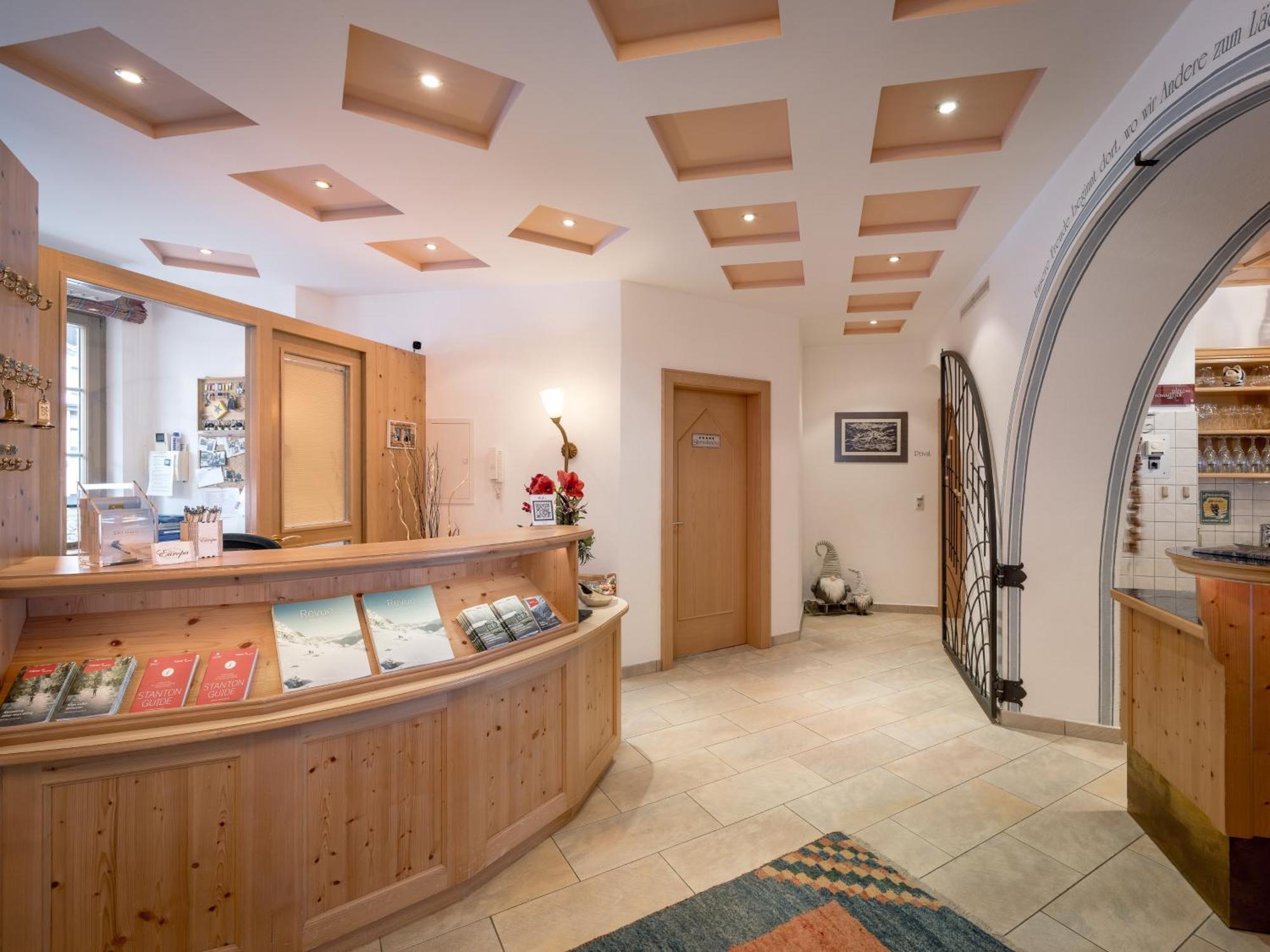 Hotel Garni Europa Σανκτ Αντόν αμ Άλμπεργκ Εξωτερικό φωτογραφία