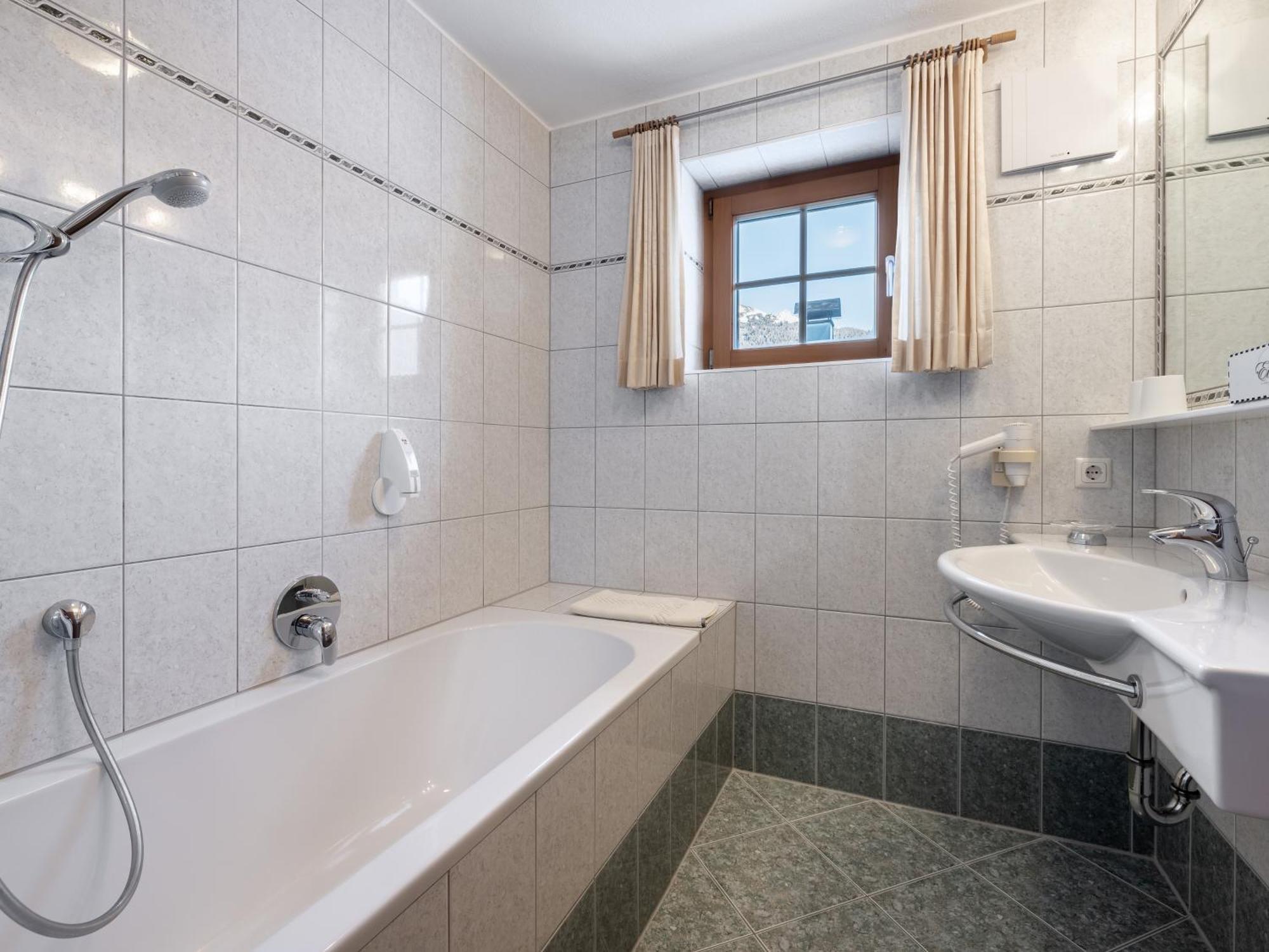 Hotel Garni Europa Σανκτ Αντόν αμ Άλμπεργκ Εξωτερικό φωτογραφία